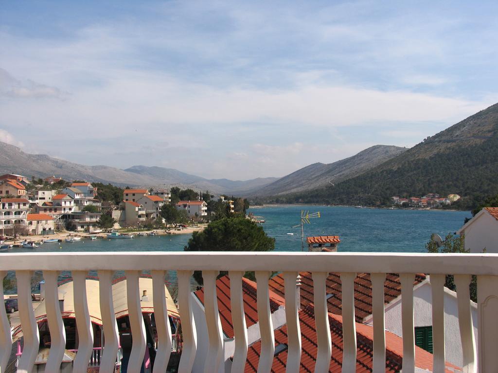 Apartmani Delfin Grebaštica Buitenkant foto