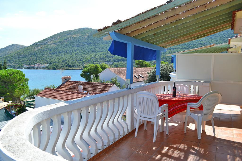 Apartmani Delfin Grebaštica Buitenkant foto