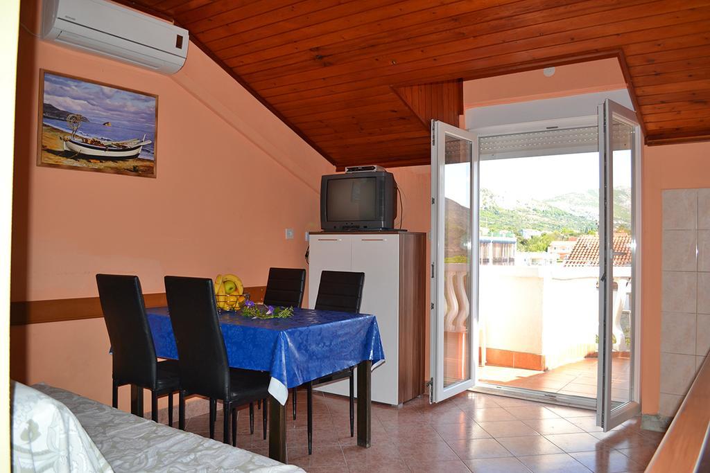 Apartmani Delfin Grebaštica Buitenkant foto