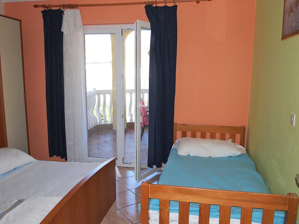 Apartmani Delfin Grebaštica Buitenkant foto