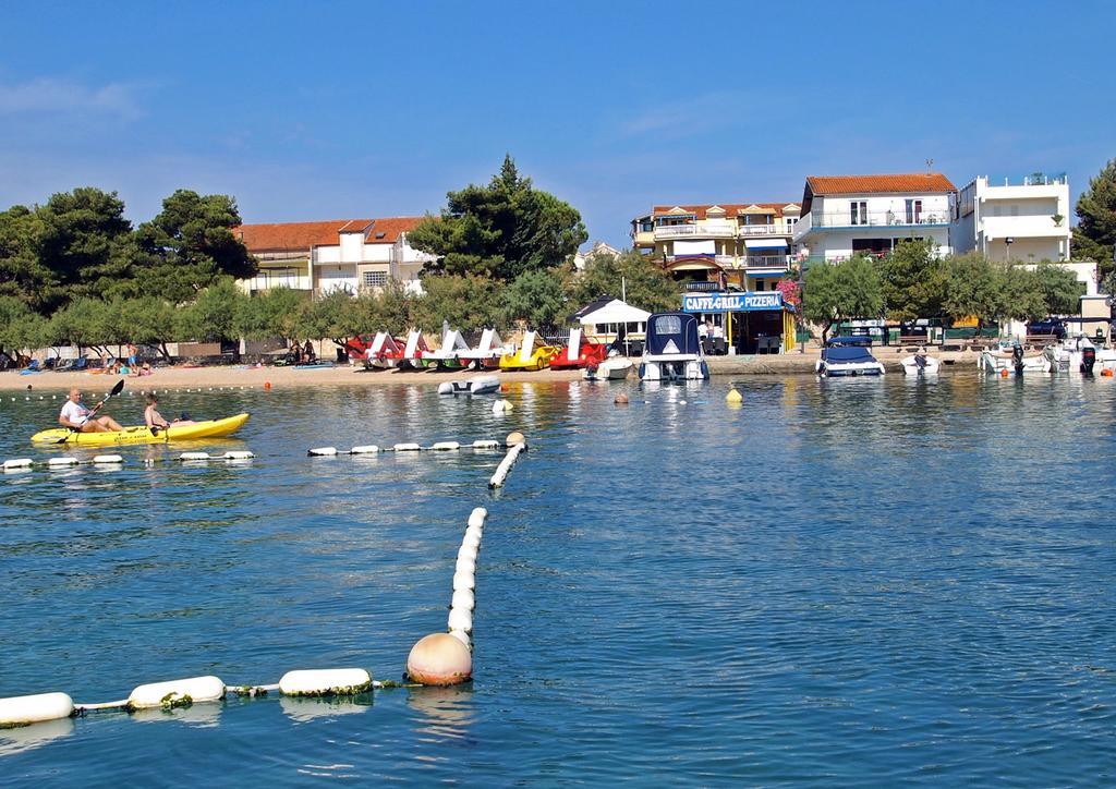 Apartmani Delfin Grebaštica Buitenkant foto